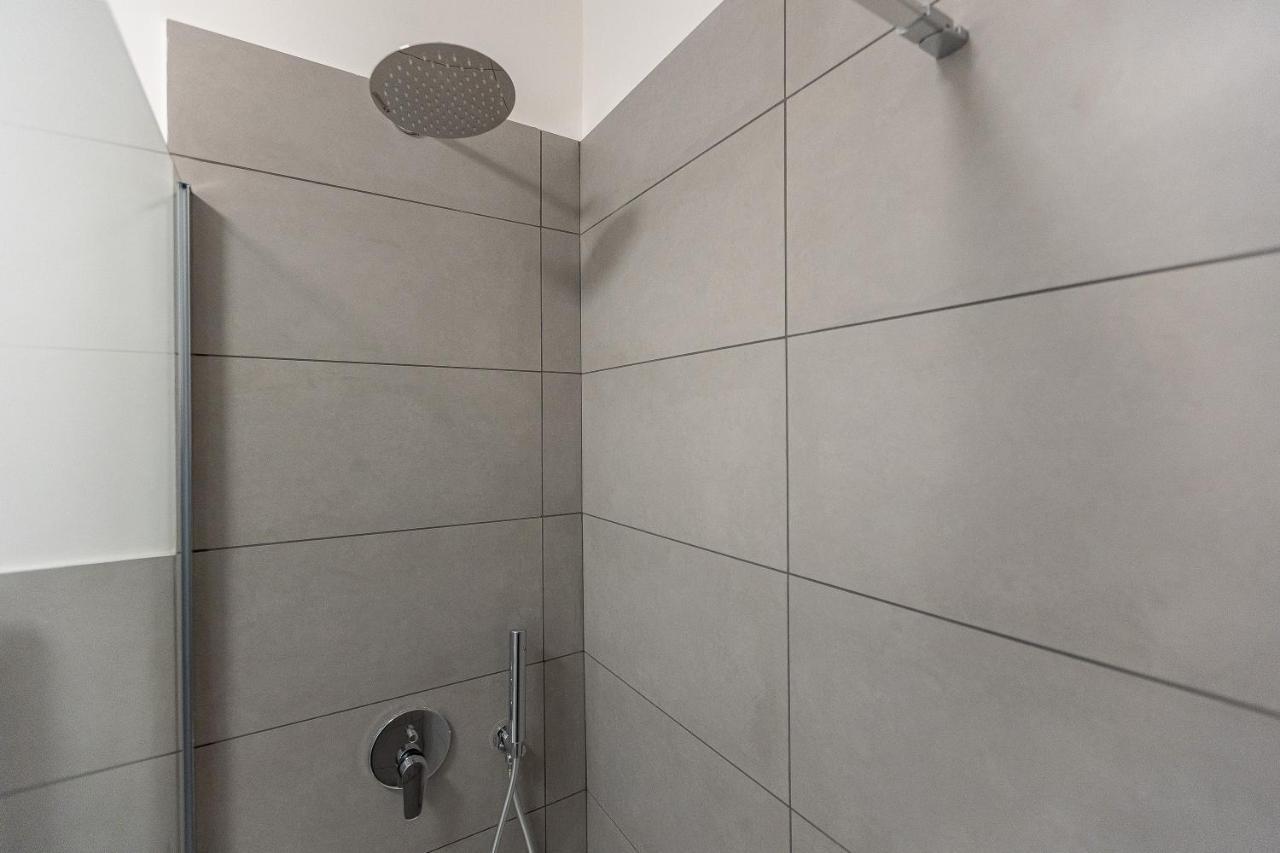 Province Apartment-Rental In Roma Exterior foto